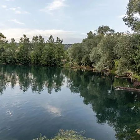Ferienhaus Nessy Bihac